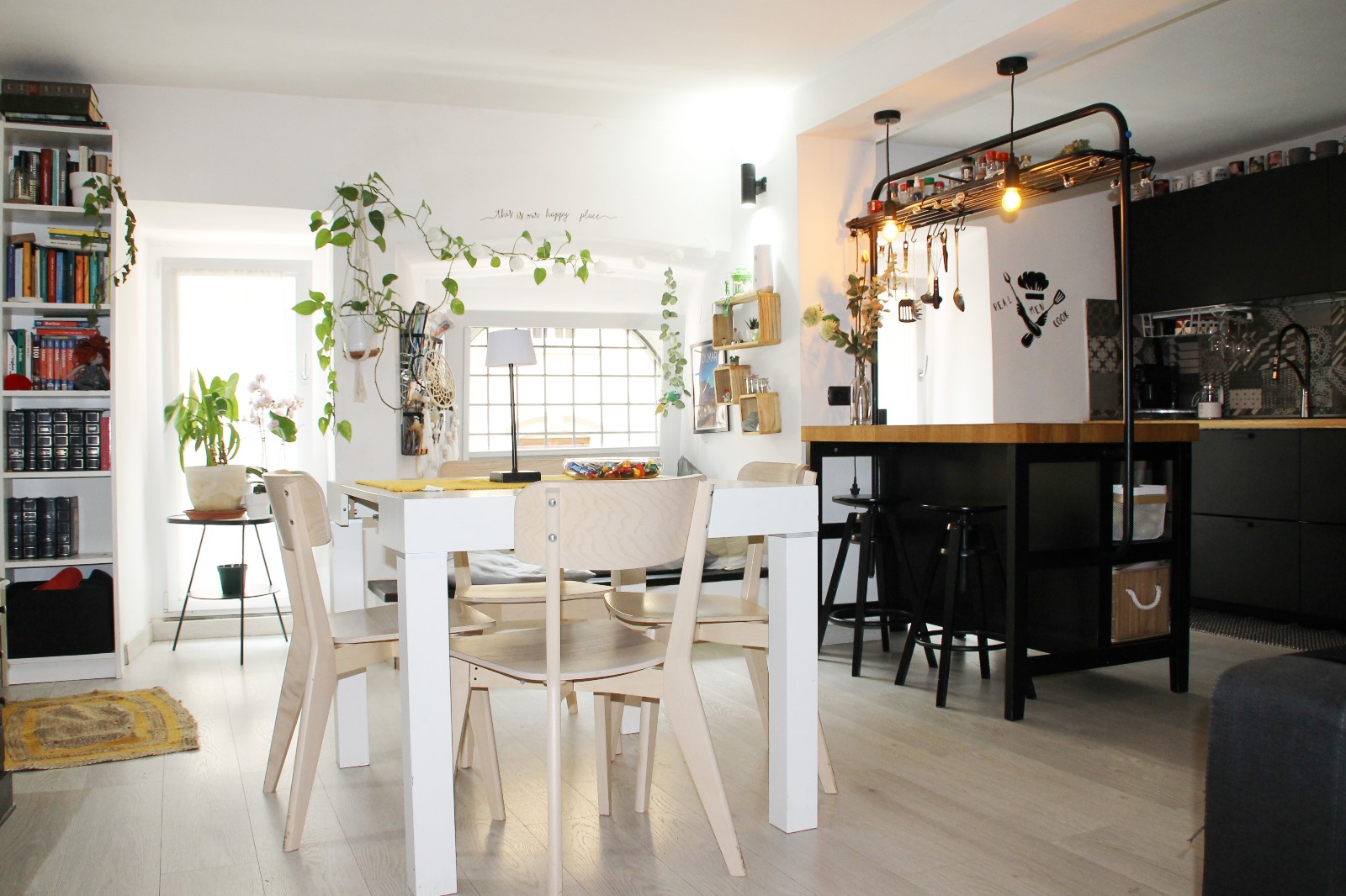 Soggiorno luminoso in casa in vendita a Viterbo